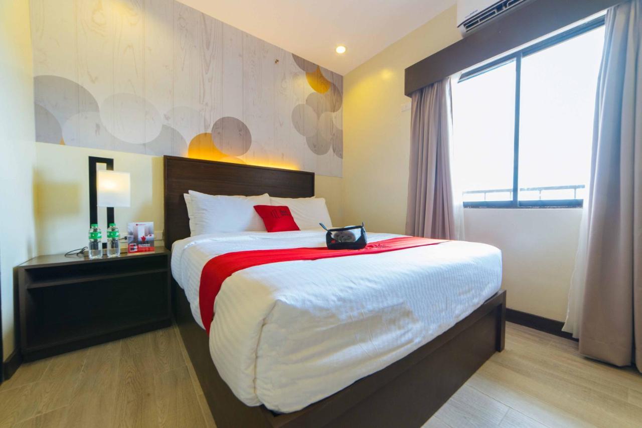 Reddoorz Premium @ Sta Rosa Tagaytay Road Hotel Silang Exterior photo