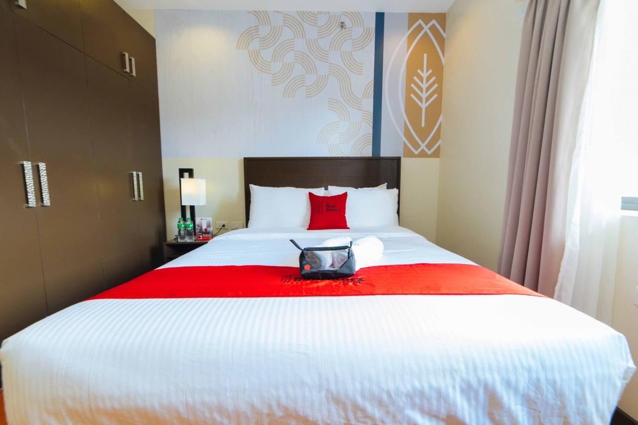 Reddoorz Premium @ Sta Rosa Tagaytay Road Hotel Silang Exterior photo