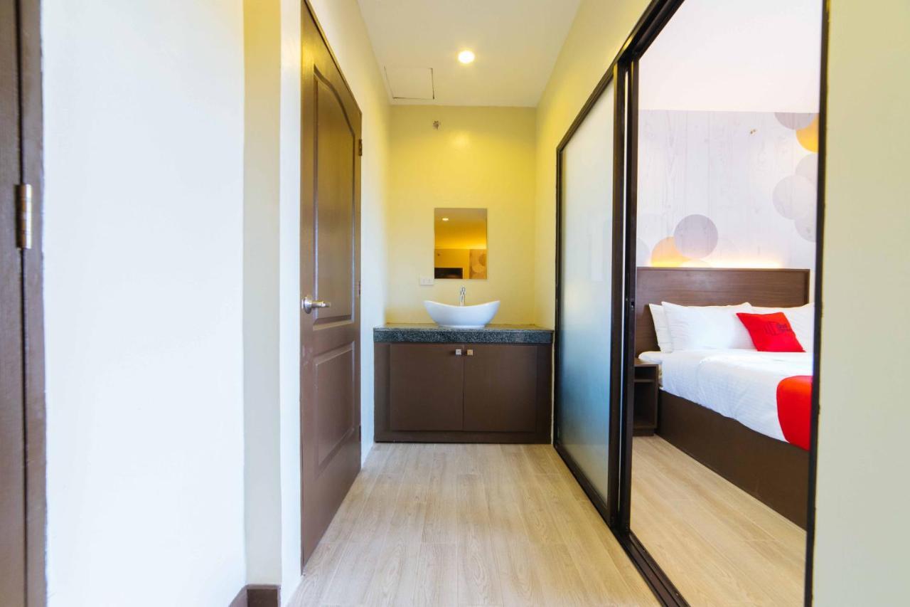 Reddoorz Premium @ Sta Rosa Tagaytay Road Hotel Silang Exterior photo