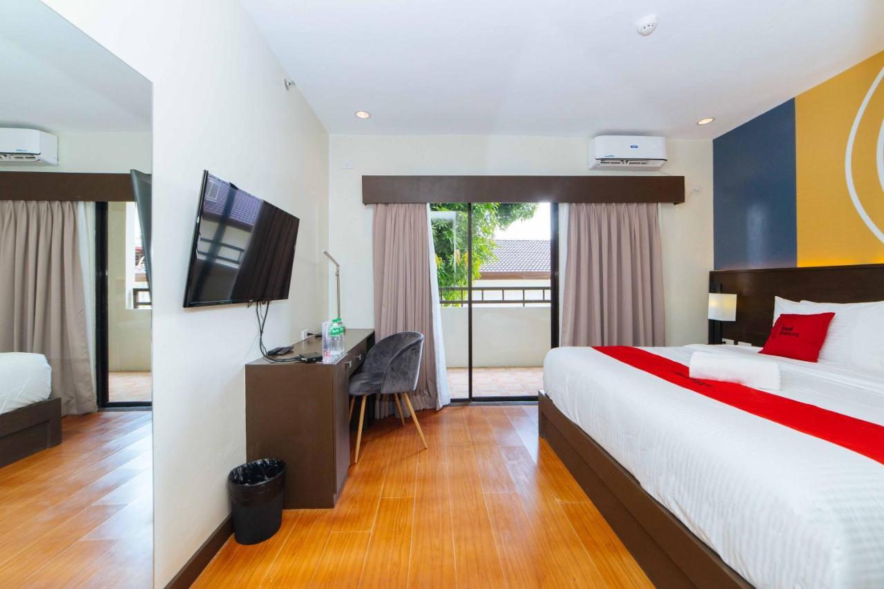 Reddoorz Premium @ Sta Rosa Tagaytay Road Hotel Silang Exterior photo