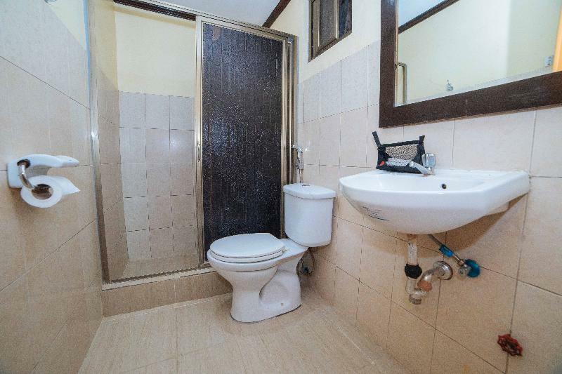 Reddoorz Premium @ Sta Rosa Tagaytay Road Hotel Silang Exterior photo